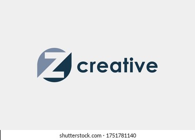 Abstraktes Logo für den Anfangsbuchstaben Z. Blue Circle Shape-Kombination mit Negative Space Letter drinnen. Für Unternehmens- und Technologielogos geeignet. Flaches Vectorlogo-Design-Vorlagenelement.
