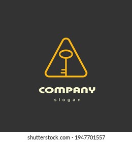 Resumen Logo en forma de clave con un logotipo triangular para empresas inmobiliarias, compañías financieras.
