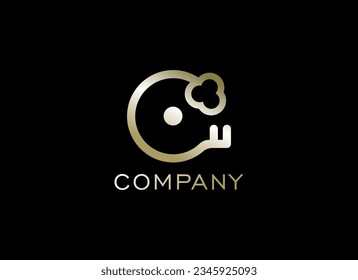 Logo De La Letra Resumen C Clave. Letra de forma geométrica de oro C con icono de clave aislado un fondo negro. Usable para logotipos de empresas y marcas. Elemento de plantilla de diseño de logotipo de vectores planos