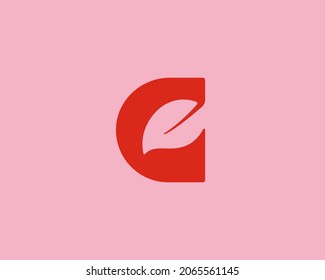 Abstrakter Buchstabe C mit Blatt innerhalb des Symbolzeichens Vektordesign-Vorlage. Kreatives Bio-, Wachstums-, Umwelt-Konzept-Logo-Zeichen