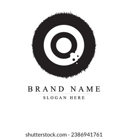 Logo de la carta resumida OO. Este icono del logotipo se incorpora con forma abstracta de forma creativa. Parece una carta OO. Será adecuado para qué nombre de empresa comienza OO.