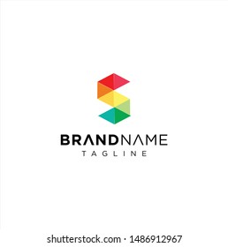 Abstract Letter s Logo Design With Polygonal colorful Shape Vector. initial S logo Pixel Triangle Geometric Colorful. Abstract alphabet S Logo tech digital Mobile aplication