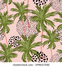 Resumen de un patrón mínimo de trópicos sin fisuras. Silhouettes de palmeras, fondo de textura geo doodle. Arte vectorial de la jungla. Ilustración exótica dibujada a mano para el diseño de verano, bañador de playa, tela, papel pintado