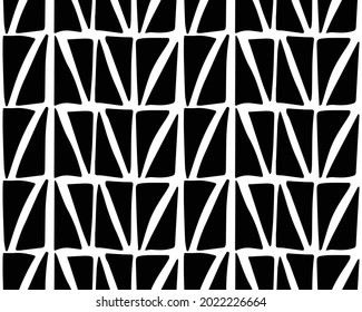 Resumen de patrón minimalista sin soldadura con forma triangular de tinta negra dibujada a mano. Impresión mínima de fondo de fondo monocromático geométrico en blanco y negro