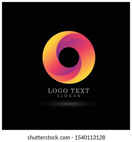 Abstract Modern Circle Logo. Symbol & Icon Vector Template.