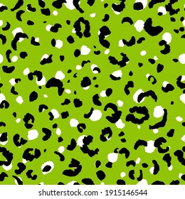Abstract modern leopard seamless pattern. Animals trendy background. Beige and black decorative vector stock illustration for print, card, postcard, fabric, textile. Modern ornament of stylized skin.