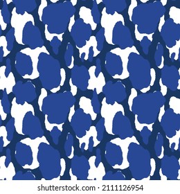 Abstract modern leopard seamless pattern. Animals trendy background. Color decorative vector stock illustration for print, card, postcard, fabric, textile. Modern ornament of stylized skin.