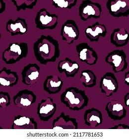 Abstract modern leopard seamless pattern. Animals trendy background. Color decorative vector stock illustration for print, card, postcard, fabric, textile. Modern ornament of stylized skin.