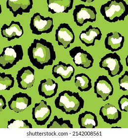 Abstract modern leopard seamless pattern. Animals trendy background. Color decorative vector stock illustration for print, card, postcard, fabric, textile. Modern ornament of stylized skin.