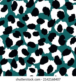 Abstract modern leopard seamless pattern. Animals trendy background. Color decorative vector stock illustration for print, card, postcard, fabric, textile. Modern ornament of stylized skin.
