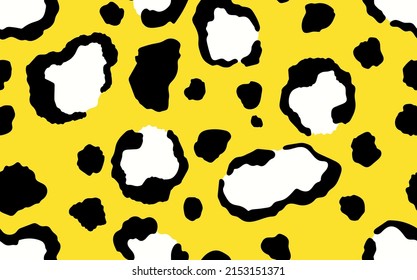Abstract modern leopard seamless pattern. Animals trendy background. Color decorative vector stock illustration for print, card, postcard, fabric, textile. Modern ornament of stylized skin