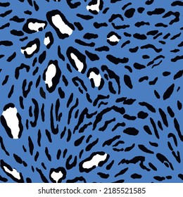 Abstract modern leopard seamless pattern. Animals trendy background. Color decorative vector stock illustration for print, card, postcard, fabric, textile. Modern ornament of stylized skin.