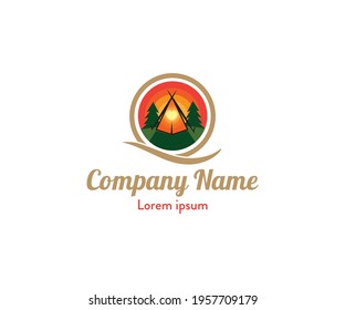 Abstract mountain camping circle logo letter Q