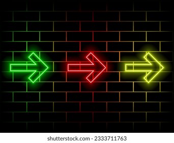 Resumen de las flechas de luz de neón fondo. verde, rojo, amarillo, rosa, azul, naranja.