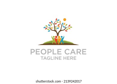 Resumen El Logo De People Care. Icono humano con símbolo circular de mano alrededor aislado en fondo blanco. 