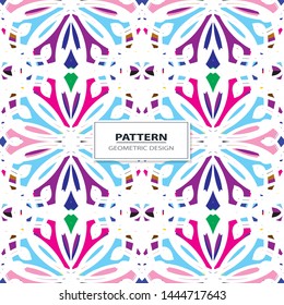 Abstract Retro Geometric seamless pattern with triangles. 