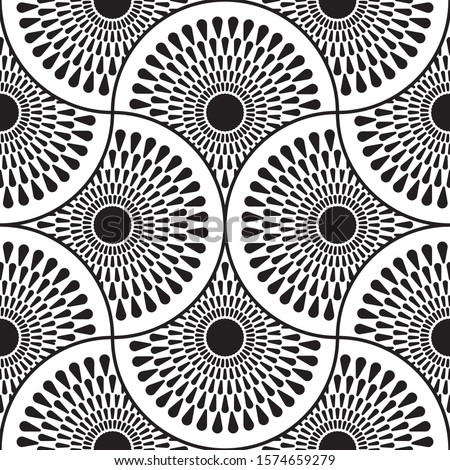 Abstract round pattern, geometric seamless background, black and white vector  illustration, halftone effect