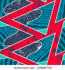 Abstract seamless chaotic pattern with urban geometric elements, for textile. Modern grunge background.