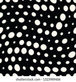 abstract seamless geometric halftone pattern
