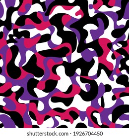 Abstract seamless hand drawn pattern with chaotic curved shapes