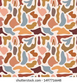 Abstract seamless pattern in autumn earthy tones.