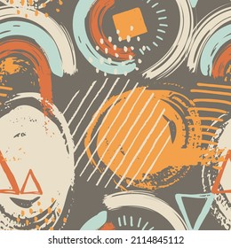 Abstraktes nahtloses Muster mit Pinselstrich und Marker. Handgezeichnete doodle Formen, Markierungen und Linien. Kreativer bunter Hintergrund. Vektorgrafik