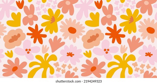 Resumen de un patrón sin fisuras con lindas flores de prado dibujadas a mano. El elegante fondo natural de la moda. Elementos de diseño dibujados a mano para tela, impresión, cubierta, banner, envoltura, papel pintado.