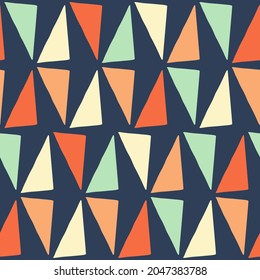 Resumen de un patrón sin fisuras con triángulos aislados y coloridos sobre el fondo azul oscuro. Fondo vectorial de formas geométricas para envolver, papel tapizado, decoración interior, embalaje, textil y de otro tipo