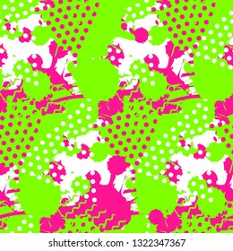 Abstract seamless pattern with liquid blots and geometric shapes.