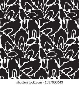 Abstract seamless pattern in vector. Nature print. Fabric texture. Animal print leopard skin. Wild safari background cheetah fur fabric. Graphic vector art. Leopard texture. Black and white background