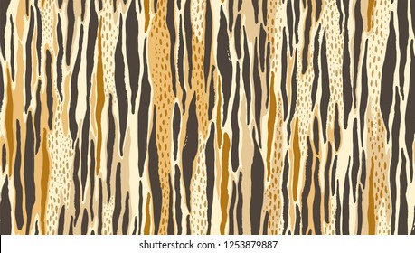 Abstract seamless unusual pattern of vertical lines in tiger skin style. Vector hand drawn illustration, wild african print.