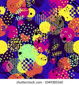 Abstract seamless vector pattern for girls, boys, clothes. Creative background with dots, geometric figures Funny wallpaper for textile and fabric. Fashion style. Colorful bright