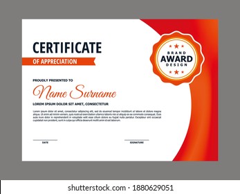 Resumen de un certificado liso con diseño de elemento de curvado amarillo anaranjado, profesional, moderno, elegante certificado con vector de plantilla de fondo de degradado de malla