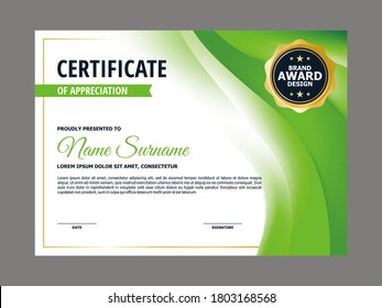 Abstract Smooth Fresh Natural Green Mesh Gradient Certificate Design, Professional Modern Blurry Green Wavy Certificate Template Vector