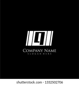abstract square Q logo letter design concept