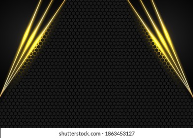 Resumen de formas triangulares negras con líneas doradas brillantes sobre una rejilla de peine de carbono negro. Moderna tecnología futurista de lujo. Textura de metal oscuro.