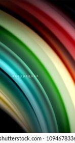 Resumen de líneas de onda fluidos estilo arco iris rayas de color sobre fondo negro. Ilustración artística vectorial para presentación, fondo de pantalla de aplicación, cartel o afiche