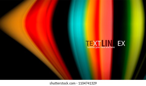 Abstrakte Wellenlinien fließende Regenbogenfarben-Streifen auf schwarzem Hintergrund. Vektorgrafik zur Präsentation, App-Bildschirmhintergrund, Banner oder Poster