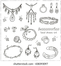 Accessories sketch icon set. Vintage hand drawn vector isolated illustrations of jewelry