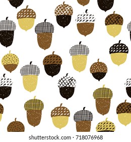 Acorn seamless pattern. Vector illustration. Autumn surface decoration.