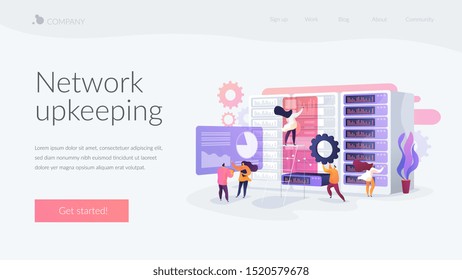 Administradores de TI trabajando en la sala de servidores. Mantenimiento del servicio. Administración de sistemas, mantenimiento de redes, concepto de configuración de sistemas informáticos. Plantilla de página web de inicio de encabezado de página web.
