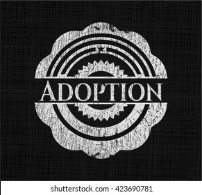 Adoptionskreideemblem auf der Tafel