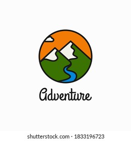 Logo lineal de aventura. Montañas y logo del círculo del río sobre fondo blanco
