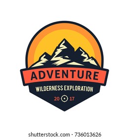 Exploración de aventuras silvestres.Icono vectorial de las montañas.