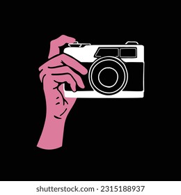 AESTHETIC PINK HAND HOLDING ANALOGUE FILM CAMERA