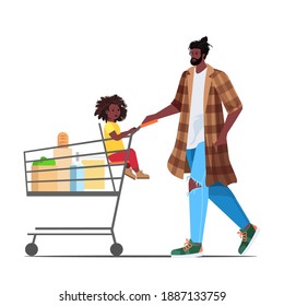 padre afroamericano con hija pequeña en carrito de vagones compra de comestibles en supermercado paternidad de padres concepto de compras de longitud completa ilustración vectorial