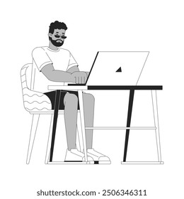 Afrikanischer amerikanischer Mann, der am Laptop schwarz-weiß 2D Linie Cartoon Charakter arbeitet. Schwarzer Typ, der Notizbuch eintippt, einzelne Vektorumrissperson. Schreibtisch Home Office Kerl monochromatische Spot-Illustration