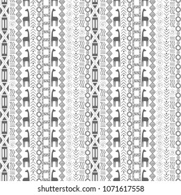 African patterns drawing. Black and white ethnic seamless pattern with hand-drawn elements. Vector illustration.