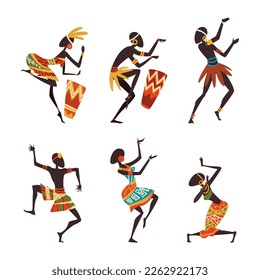 Personajes africanos bailando folklore o Ritual Dance Vector Set