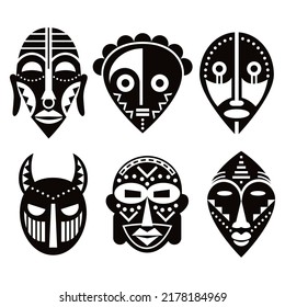 afrikanische rituelle Masken, Vektordesign-Set, traditionelle Volkskunst-Dekorationen in Schwarz-Weiß. Ethnische Masken mit menschlichen Gesichtern - Schamane, indigene Männer- und Frauenhintergründe

